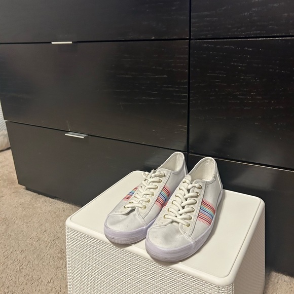 Keds Classic White Canvas Sneakers - Picture 2 of 11